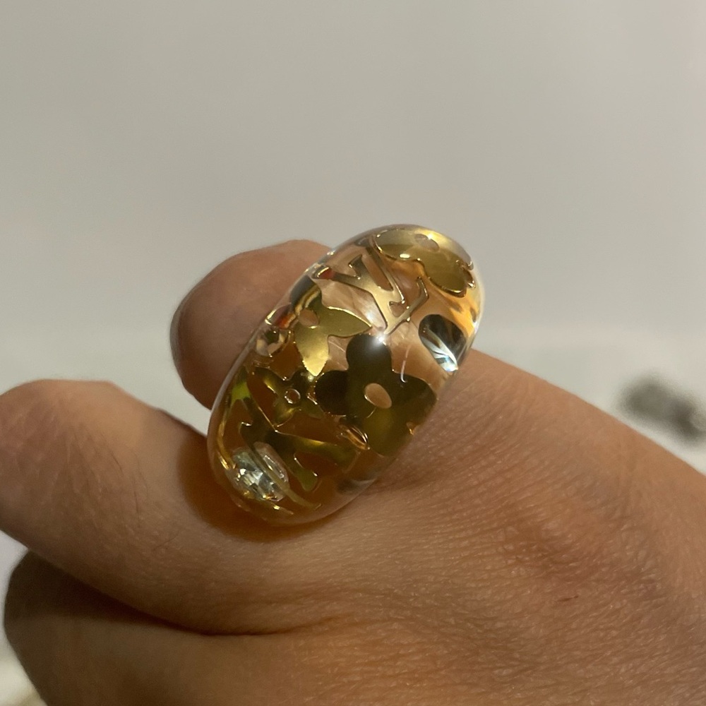 Louis Vuitton Clear Inclusion Ring 🤍